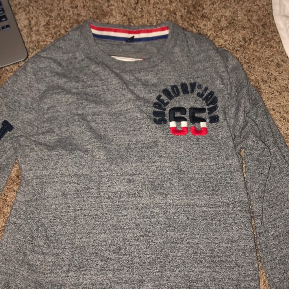 Bundle of men’s long sleeve
